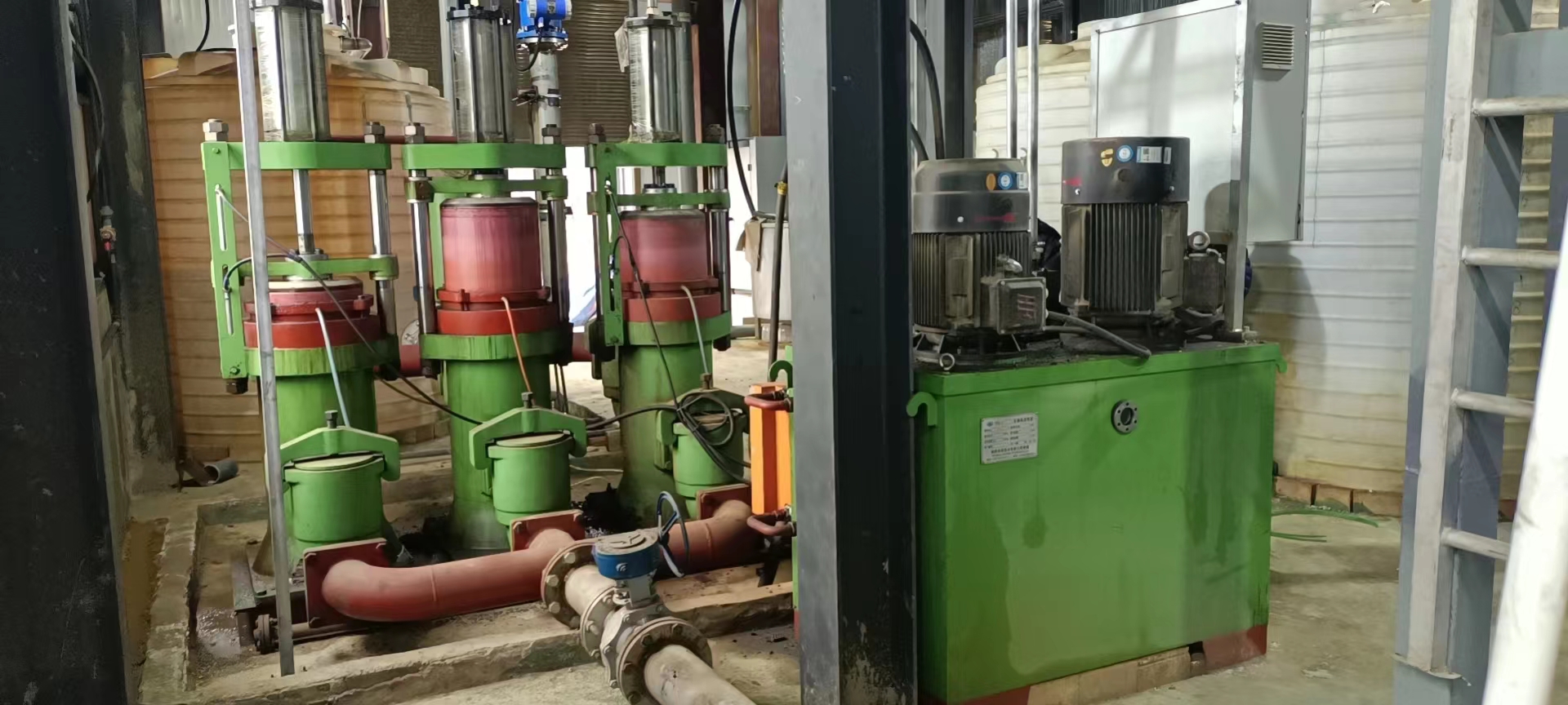 冶金、選礦、含酸礦漿長(zhǎng)距離輸送或給壓濾機(jī)進(jìn)料